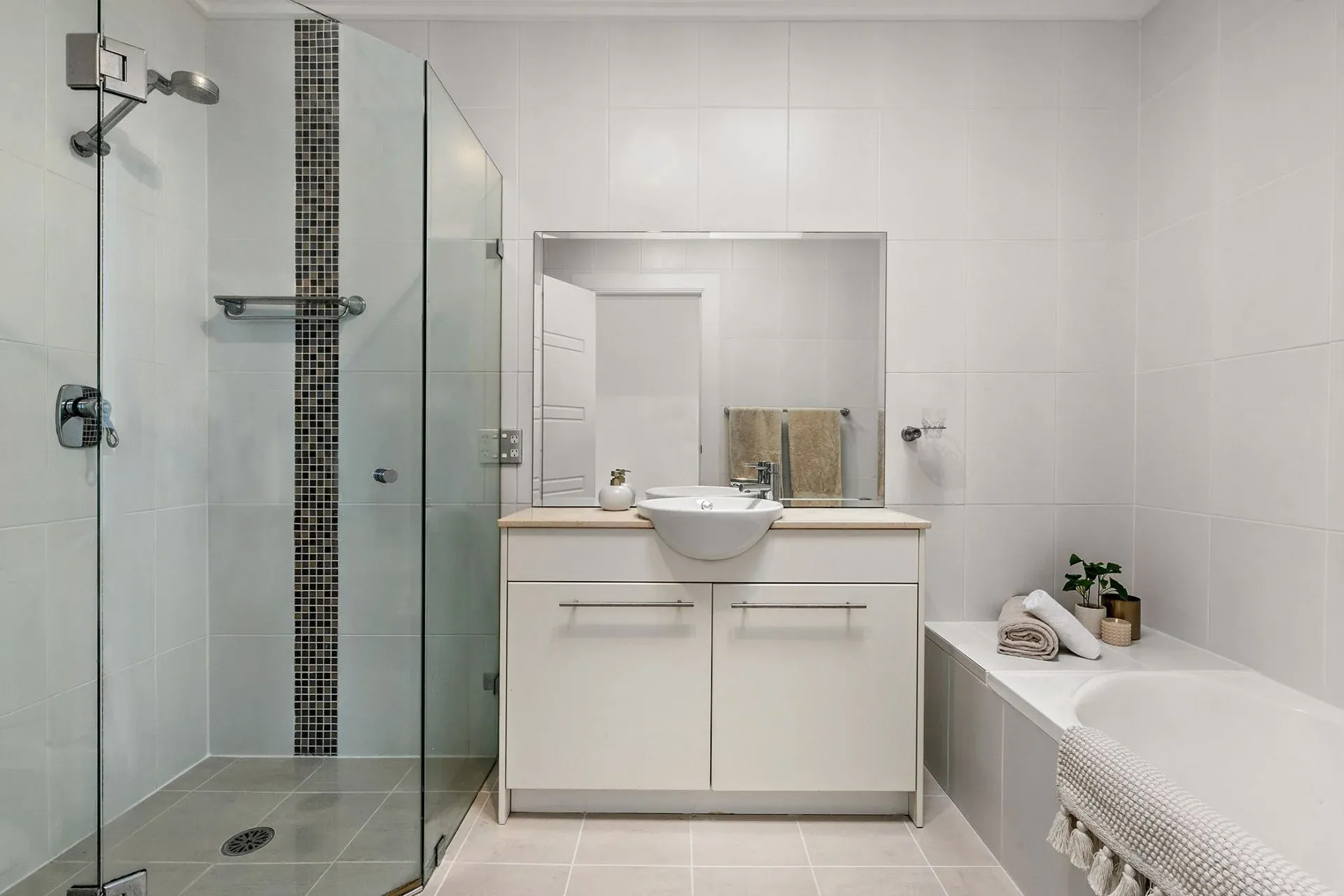 25 Carinya Avenue, Brighton-Le-Sands NSW 2216 - Image 4