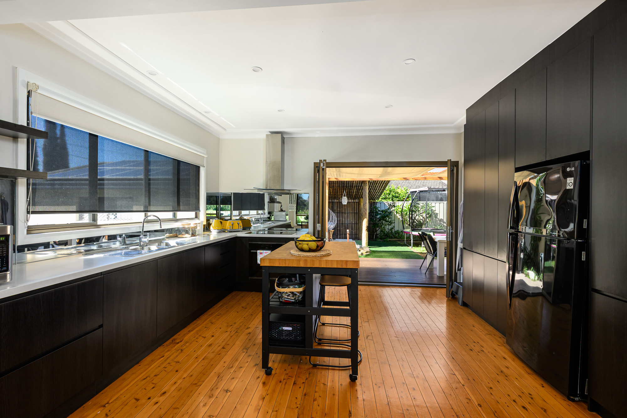2a Chuter Avenue, Monterey NSW 2217 - Image 7